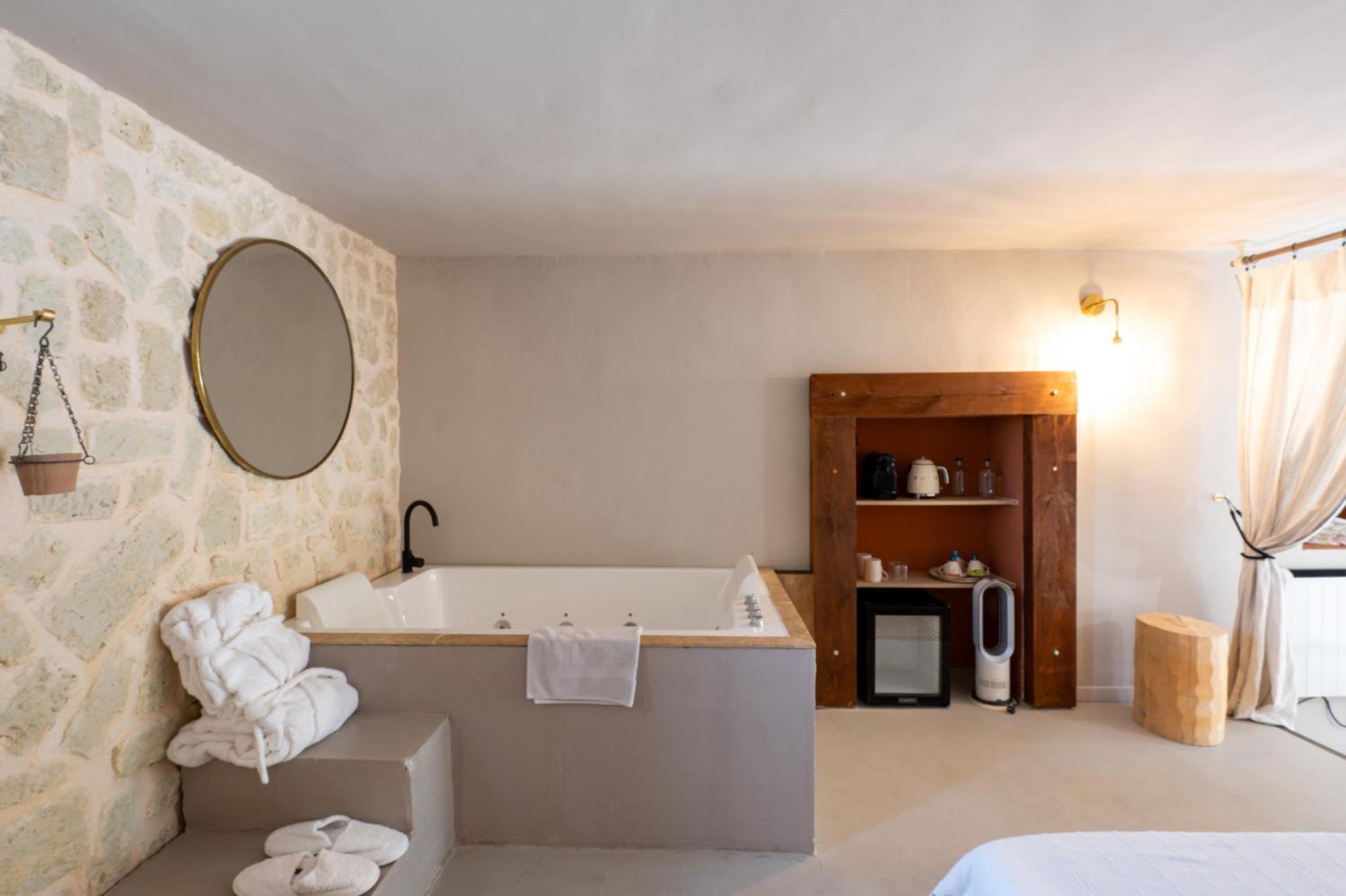 Mas Du Cimai Hotell Evenos Eksteriør bilde